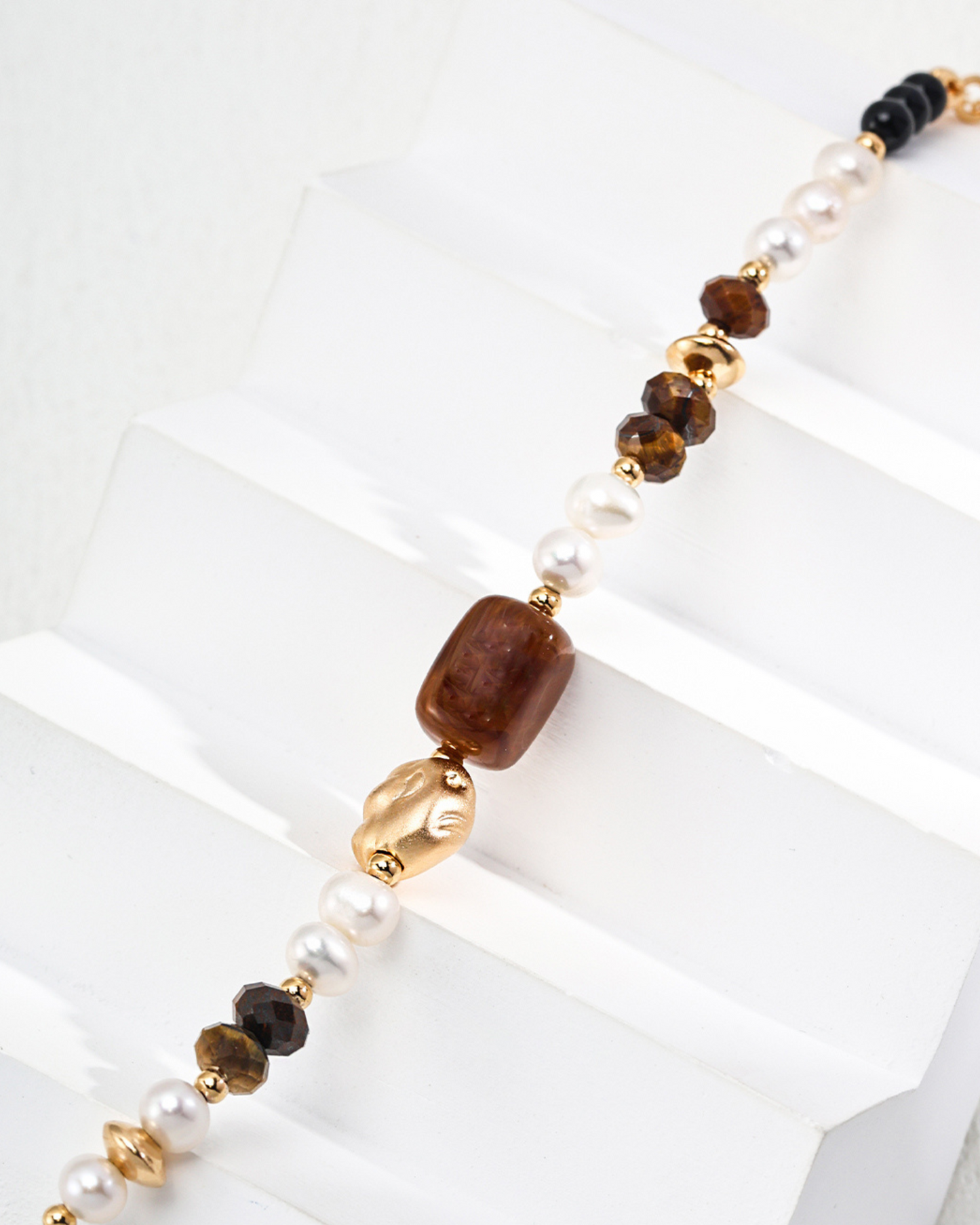 Terraia Pearl Bracelet